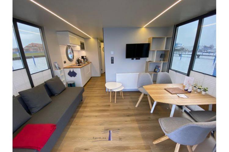 Hausboot Fjord Vela Mit Biosauna In Μπαρθ Εξωτερικό φωτογραφία